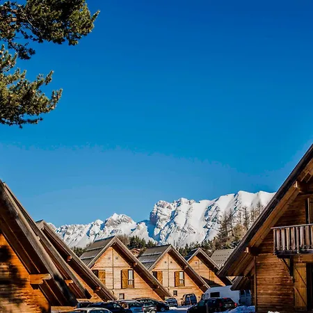 Renove 6 Pers Avec Wifi Et Parking Gratuit A La Joue Du Loup - Fr-1-504-128 Chalet
